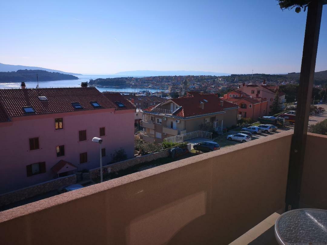 Panorama Sunset Apartments Cres Exterior photo